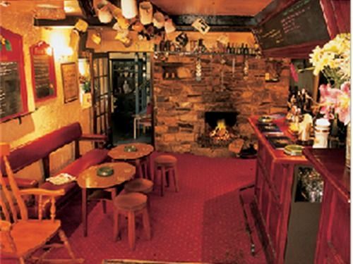 The Druid Inn Llanferres Exterior foto